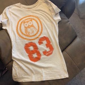 ❄️Last Chance❄️Hooters T-shirt